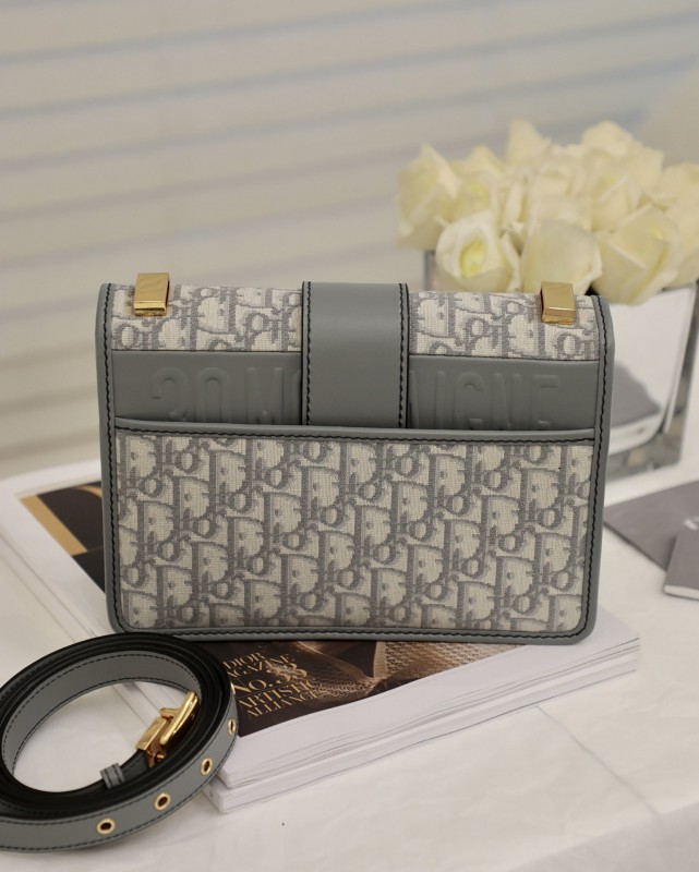 Dior 072 4