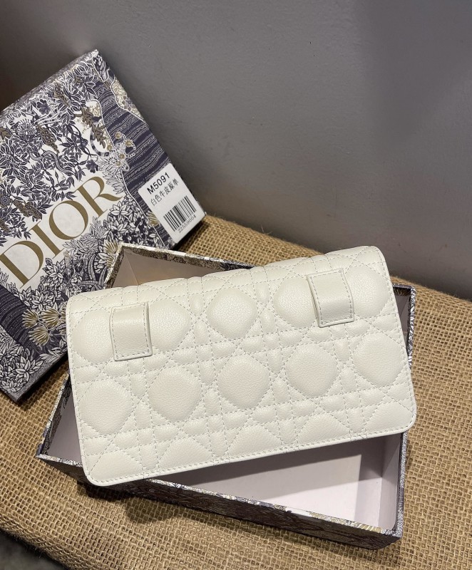 Dior 093 4