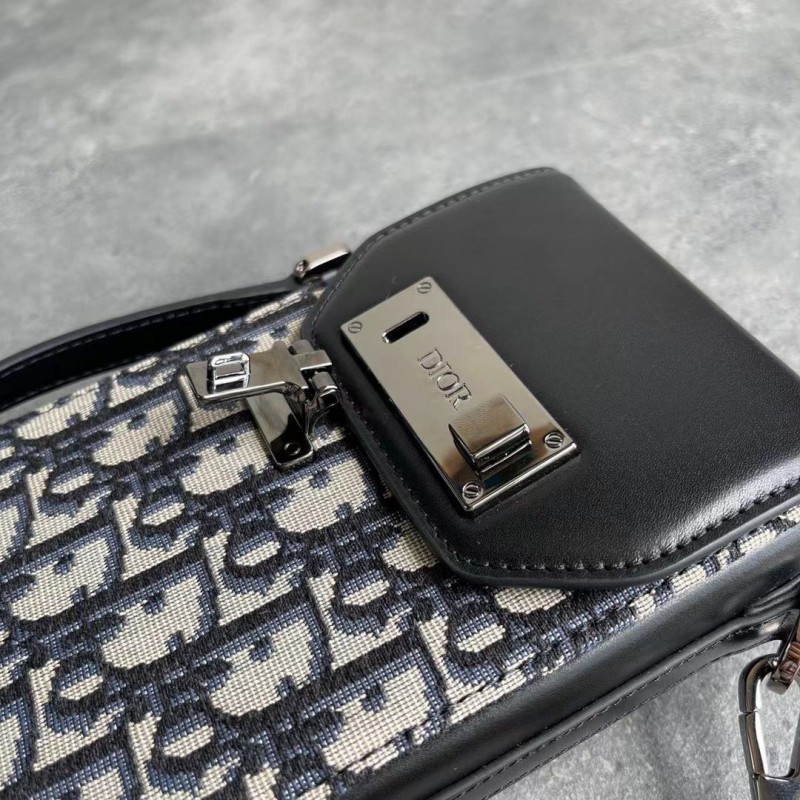 Dior 135 4