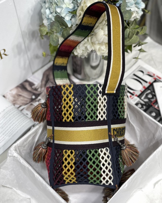 Dior 137 4