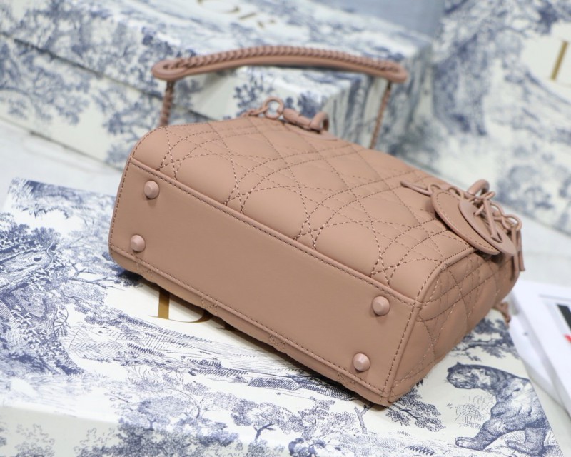 Dior 150 4