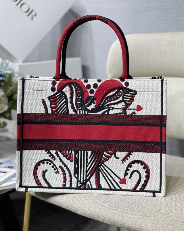 Dior 214 4