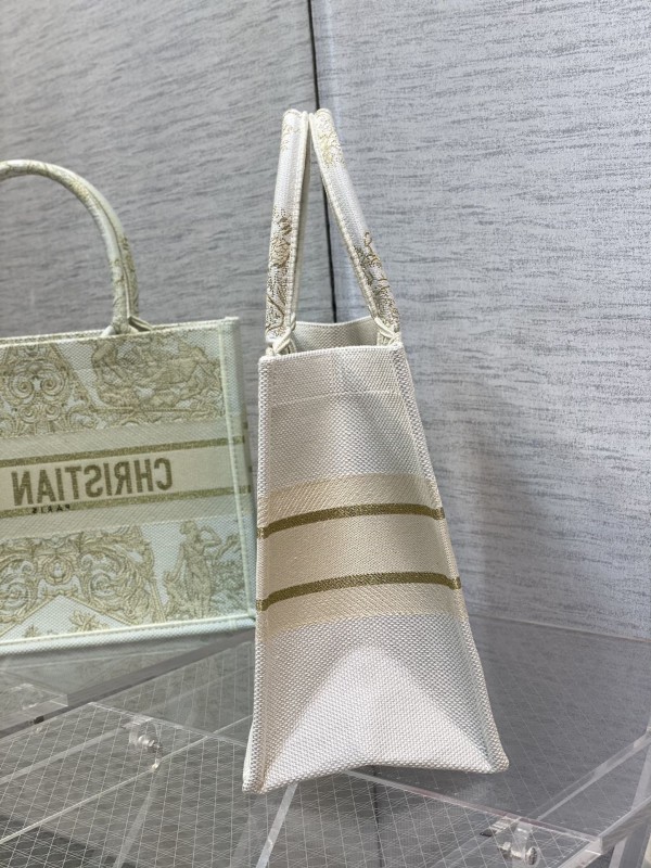 Dior 225 4