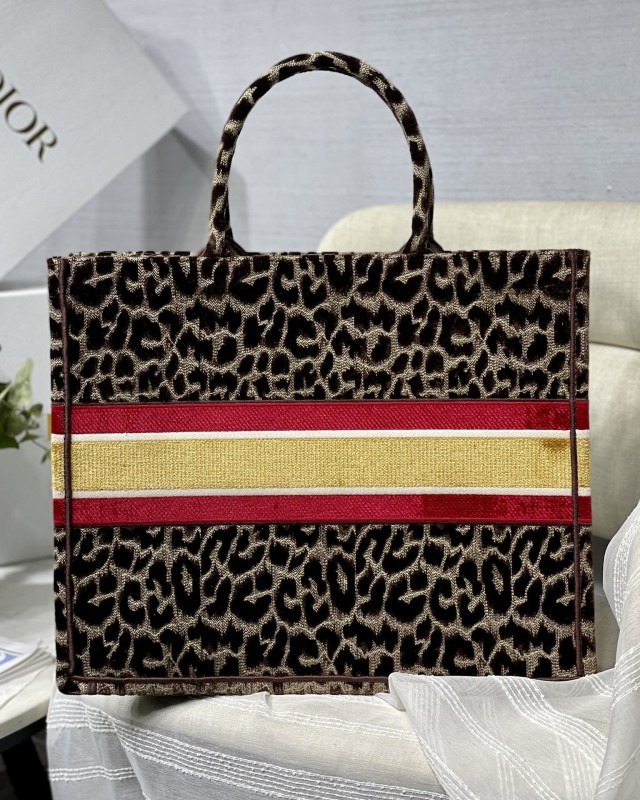 Dior 229 4