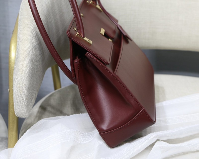 Dior 233 4