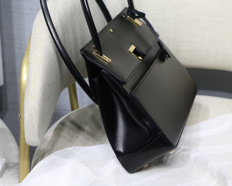 Dior 234 4