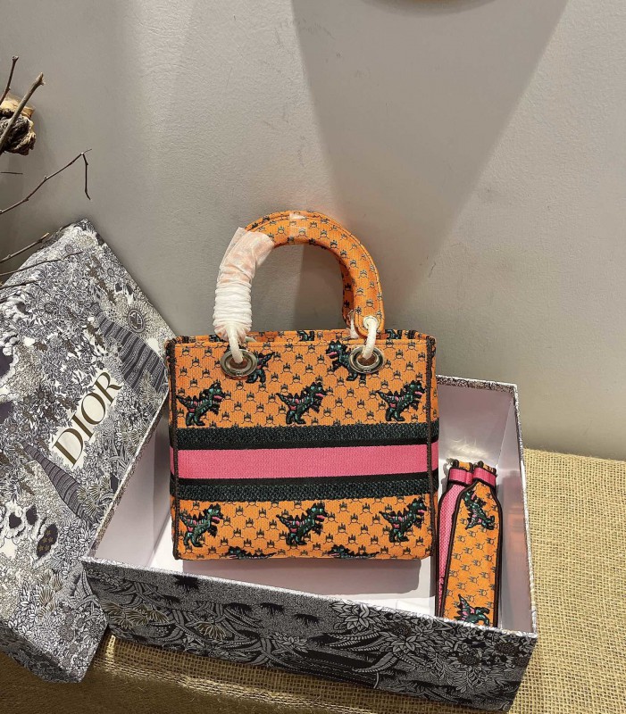 Dior 265 4