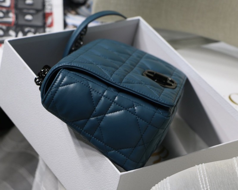 Dior 278 4