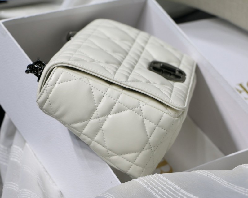 Dior 282 4