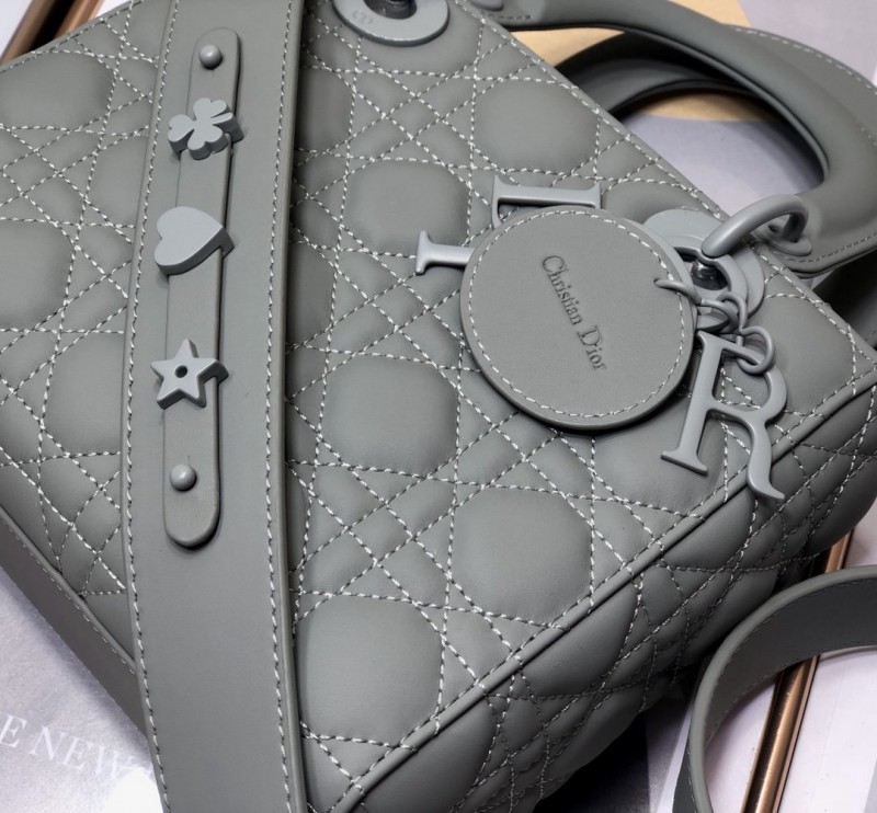 Dior 285 4