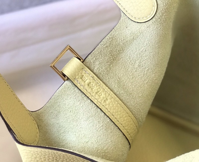 Hermes 016 4