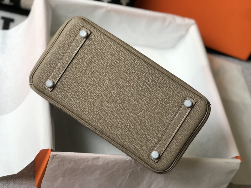 Hermes 050 4