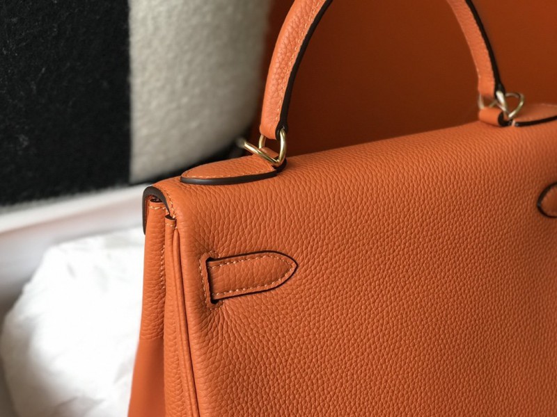 Hermes 055 4