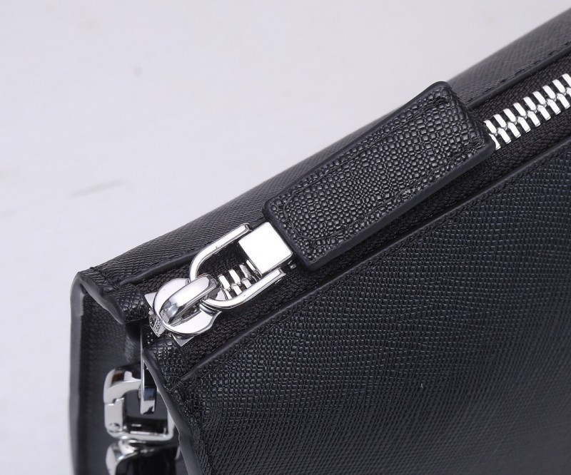 Prada 012 4