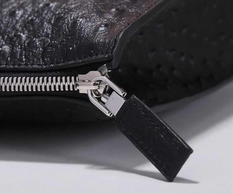 Prada 047 4