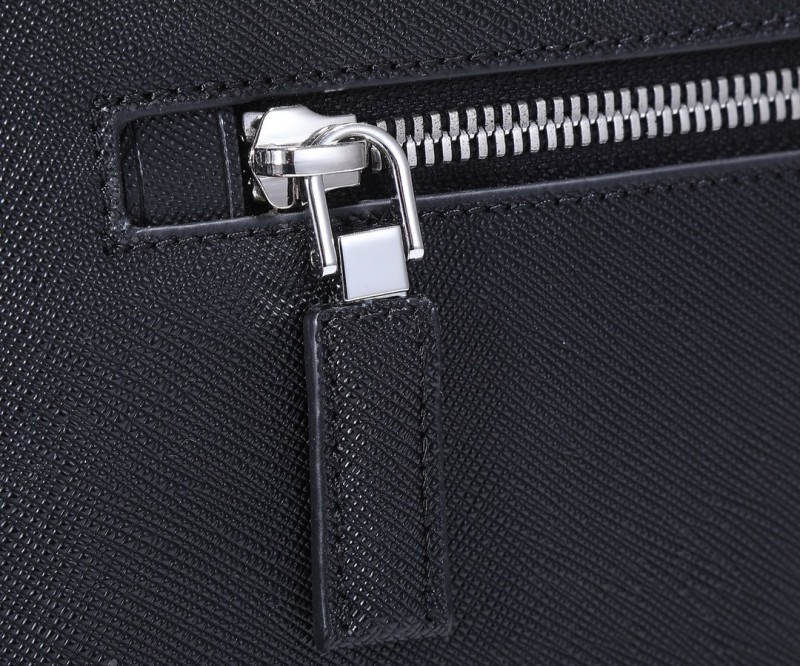 Prada 066 4