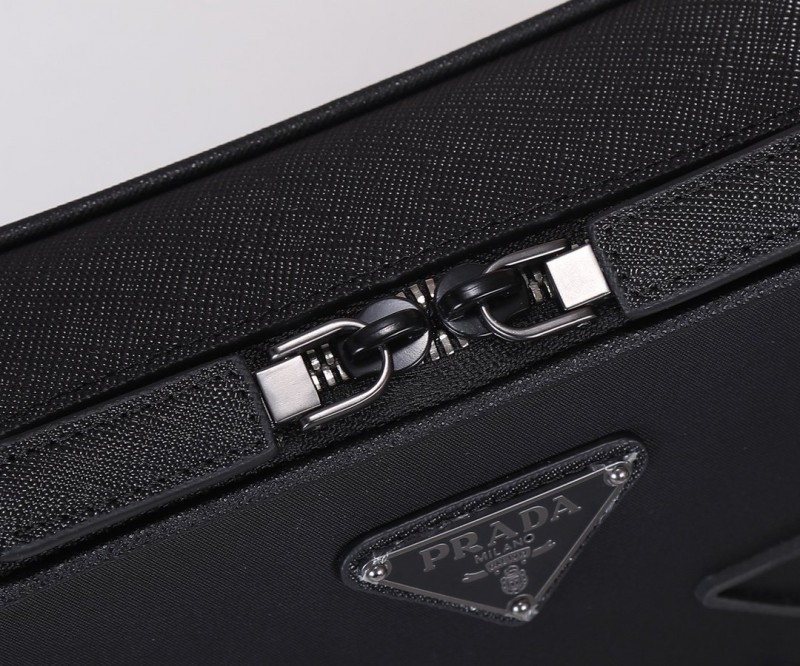 Prada 094 4