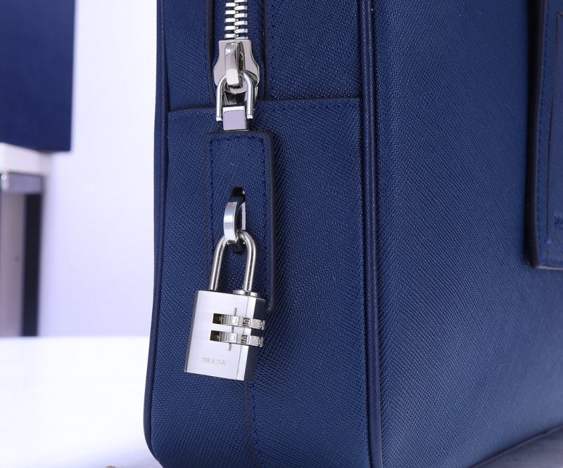 Prada 102 4
