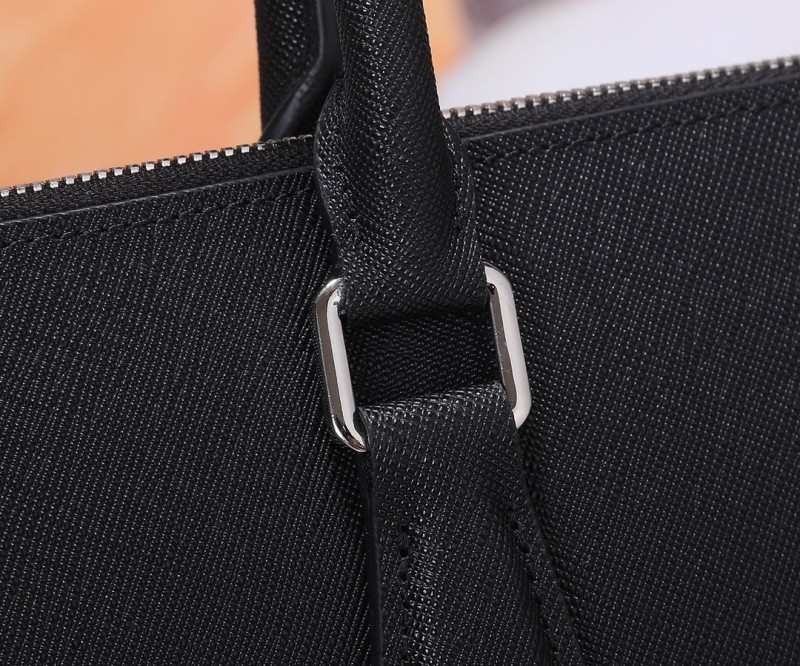 Prada 127 4