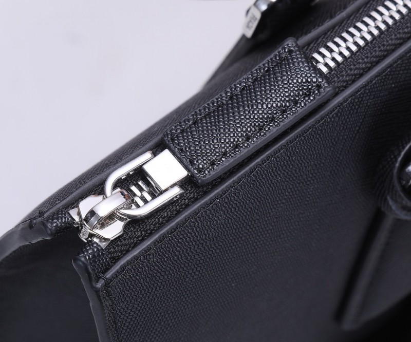 Prada 130 4