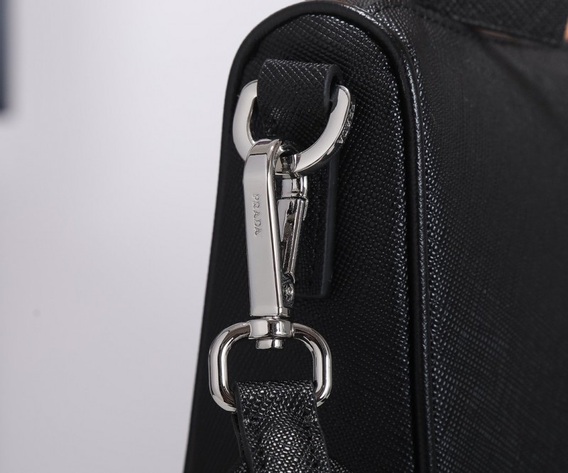 Prada 133 4