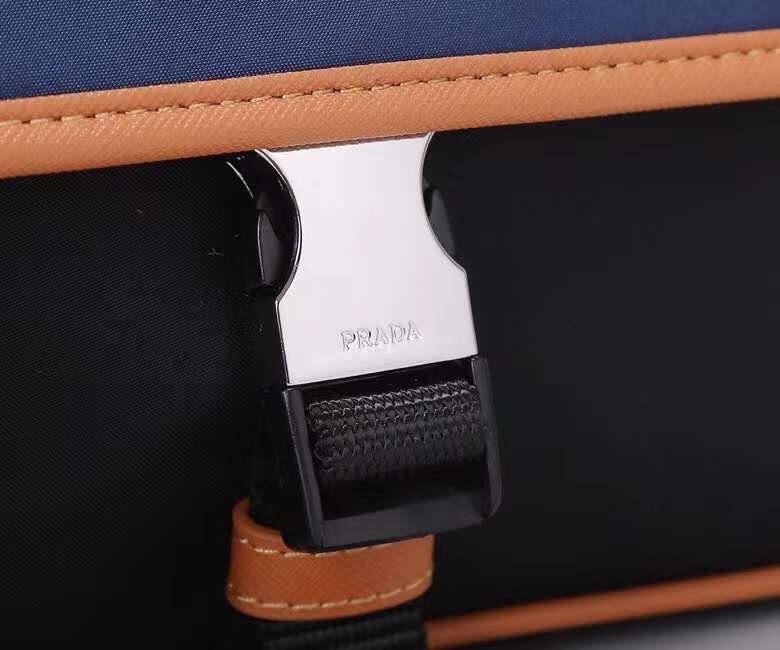 Prada 164 4
