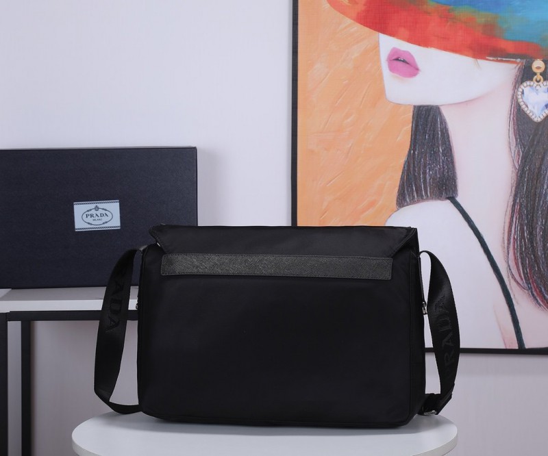 Prada 210 4