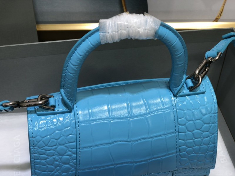 Balenciaga 099 4