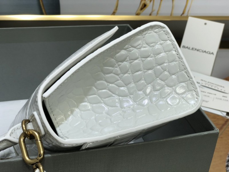 Balenciaga 115 4