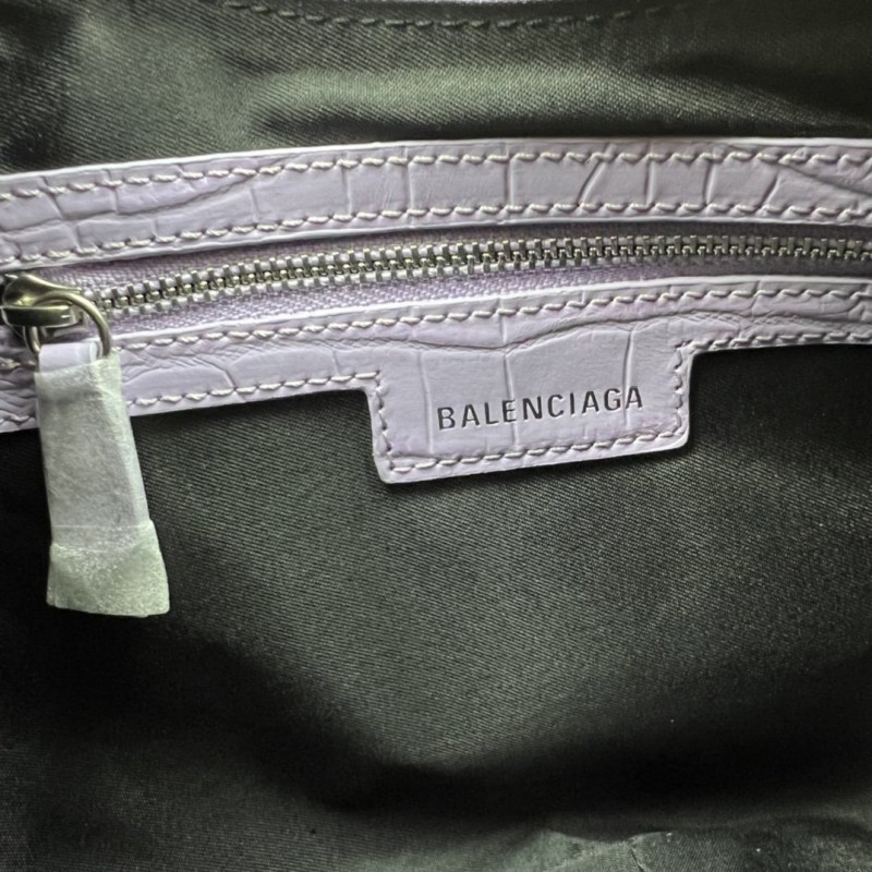 Balenciaga 150 4