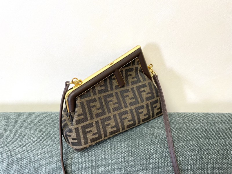 Fendi 013 4