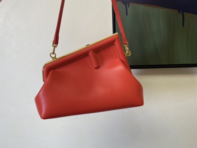 Fendi 070 4