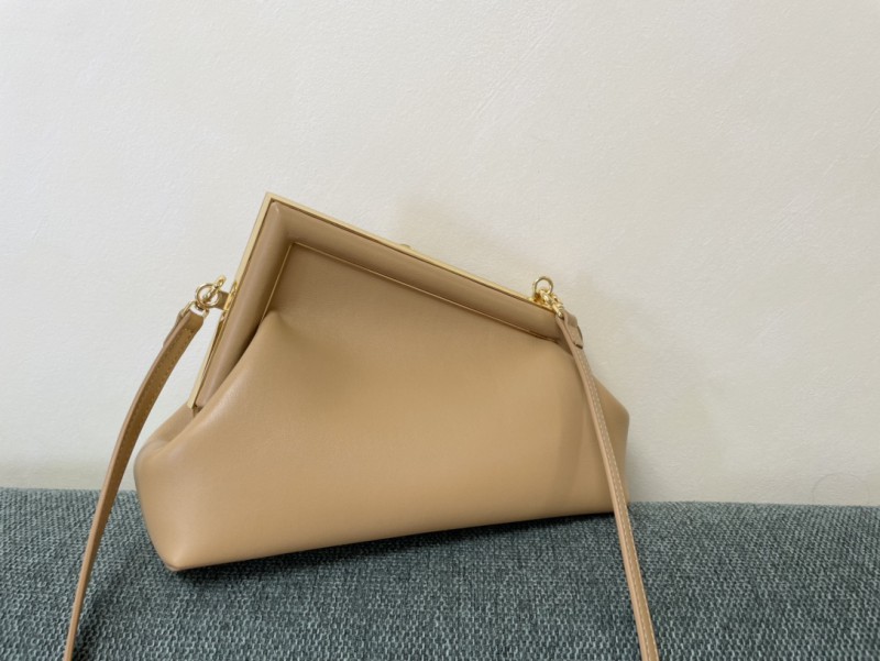Fendi 073 4