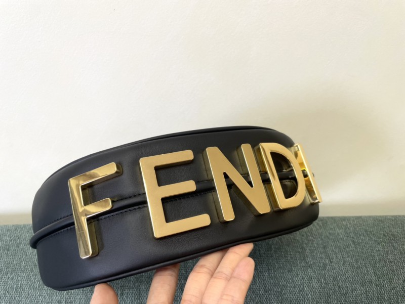Fendi 086 4