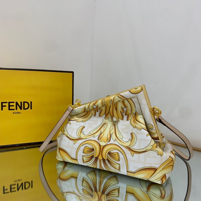 Fendi 091 4