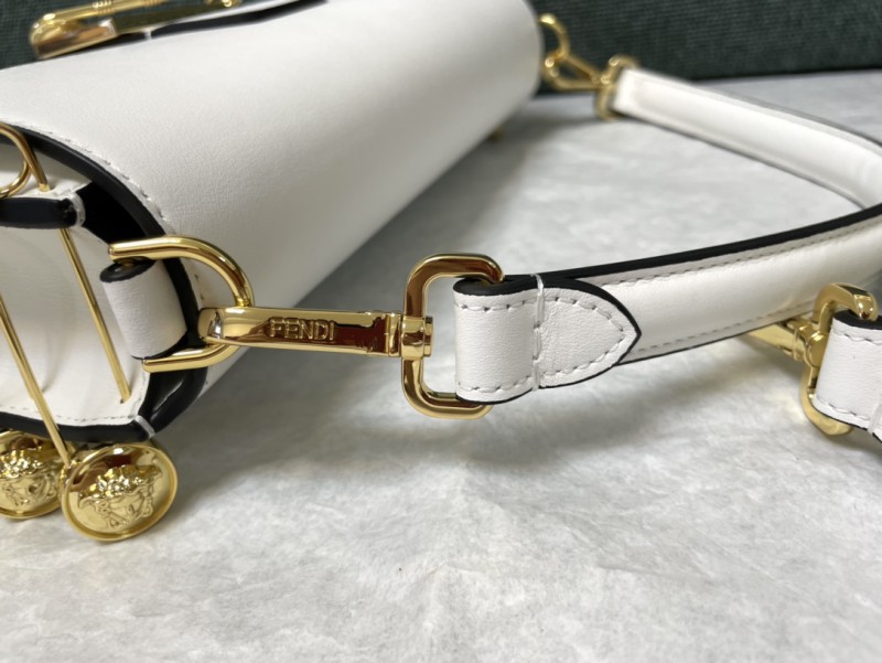 Fendi 102 4