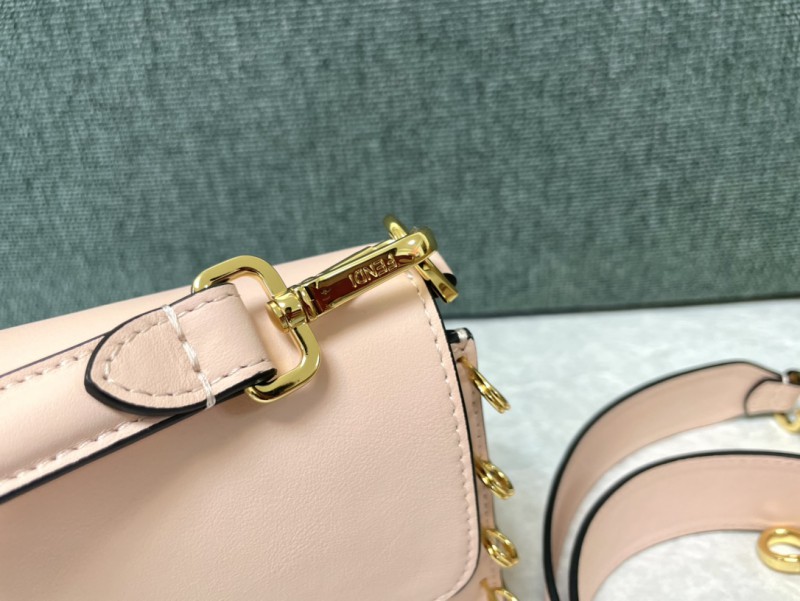 Fendi 103 4