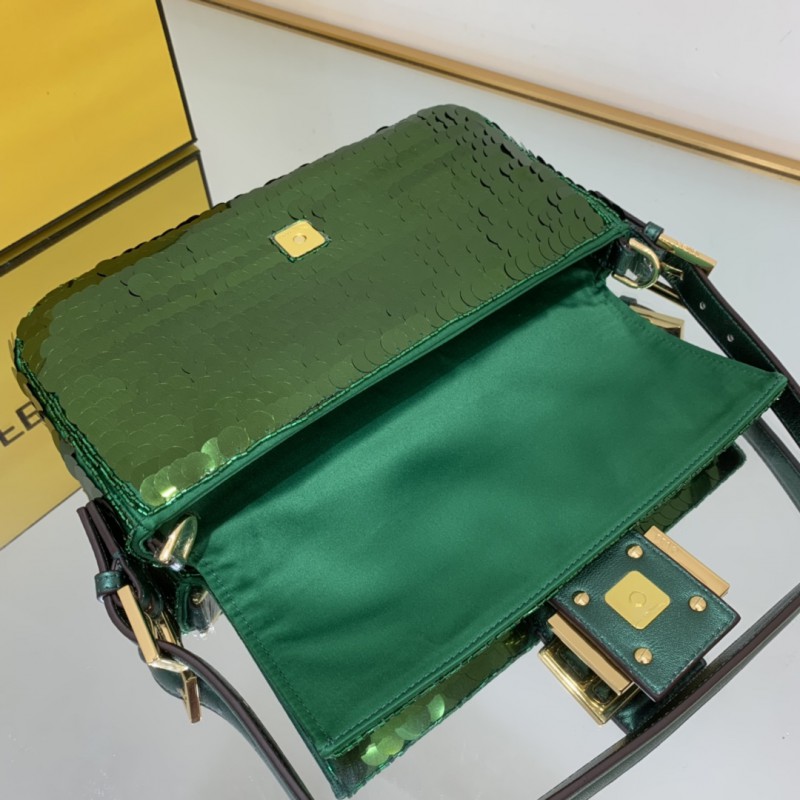 Fendi 111 4