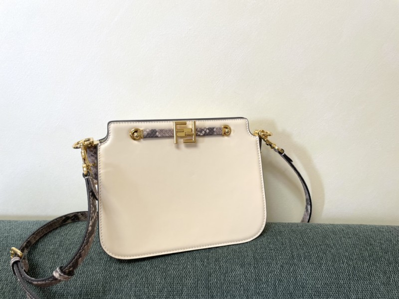 Fendi 113 4
