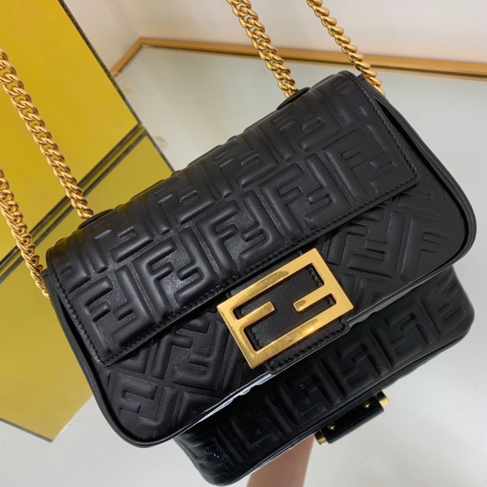 Fendi 127 4