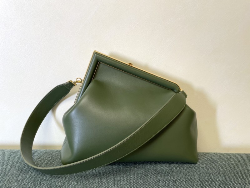 Fendi 129 4