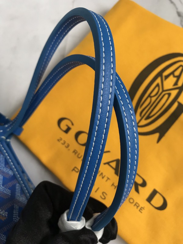 Goyard 044 4