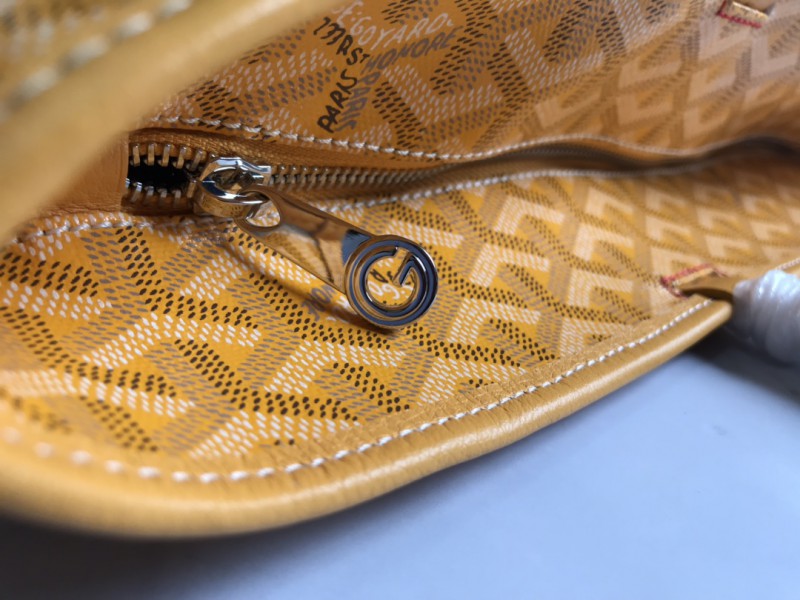 Goyard 102 4