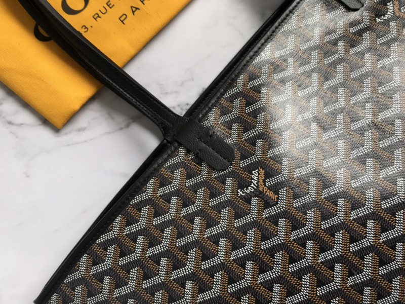 Goyard 106 4