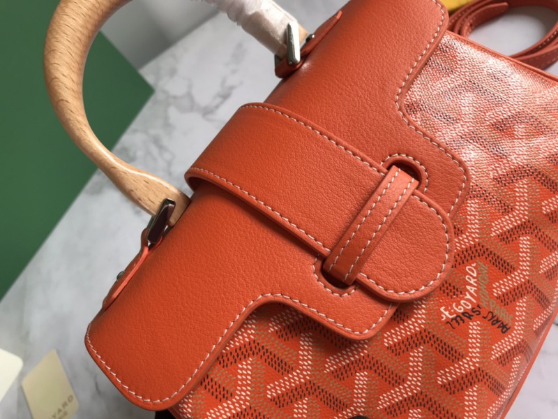Goyard 117 4