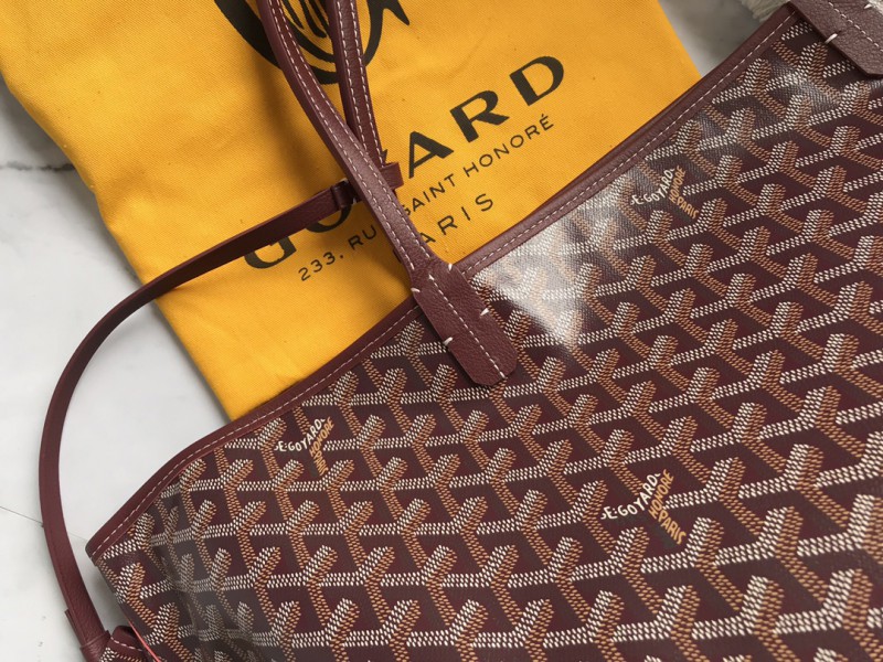 Goyard 196 4