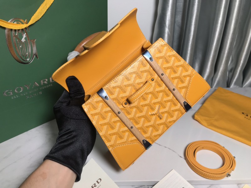 Goyard 209 4