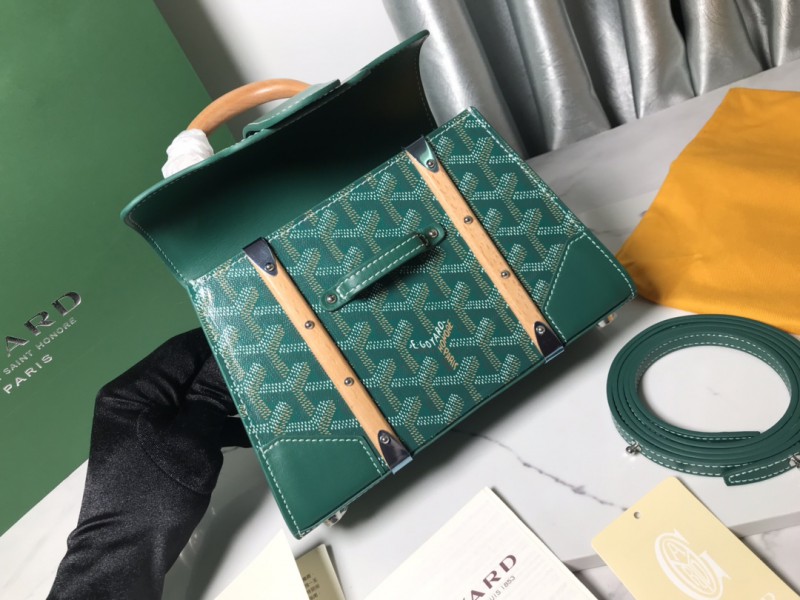Goyard 210 4