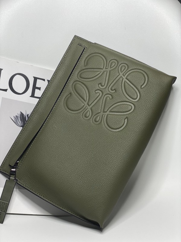 Loewe 007 4