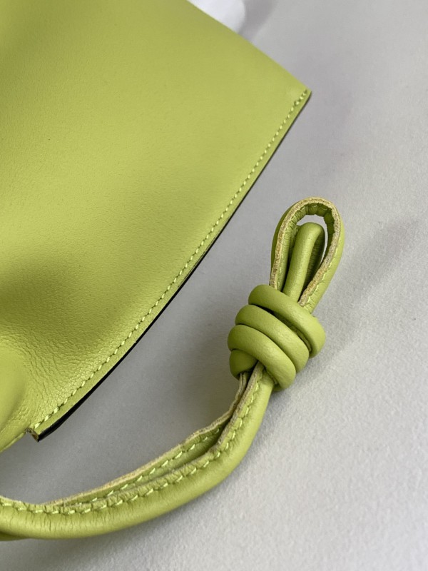 Loewe 019 4